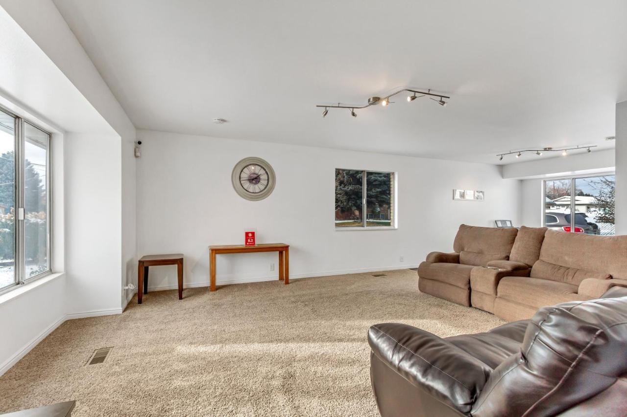 Large Room Near Uvu & Byu Орем Екстер'єр фото